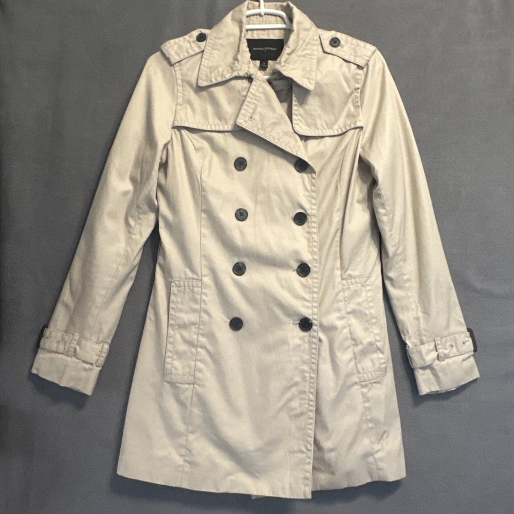 Banana Republic Double Breasted Trench Coat‎ Womens Size S Khaki Tan *no belt